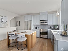 4519 A Bagley Avenue N, Seattle WA 98103