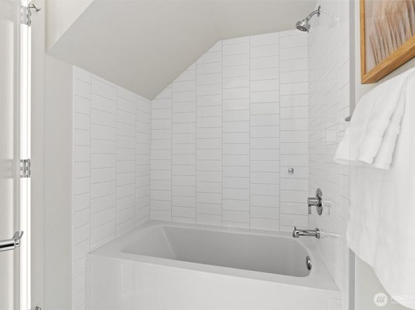 4519 A Bagley Avenue N, Seattle WA 98103