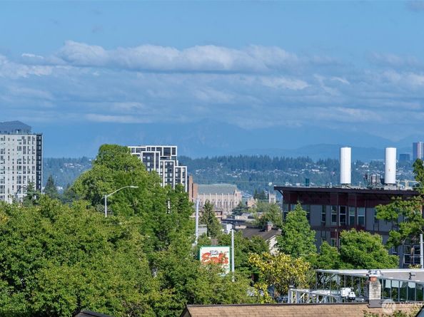 4519 A Bagley Avenue N, Seattle WA 98103