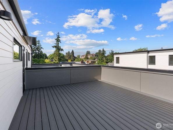 4519 A Bagley Avenue N, Seattle WA 98103