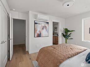4519 A Bagley Avenue N, Seattle WA 98103