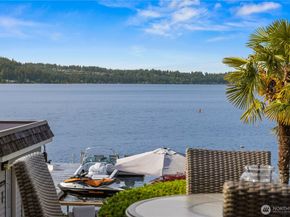 17834 SE 40th Place, Bellevue WA 98008