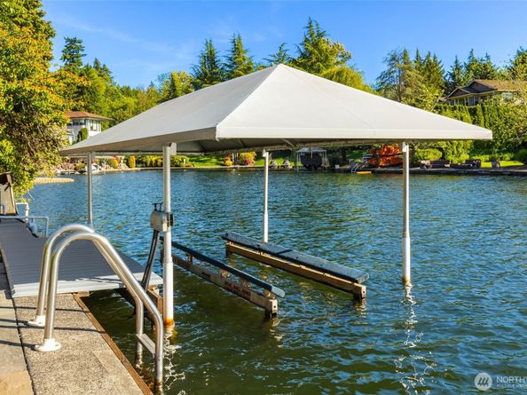 12 Columbia Key, Bellevue WA 98006