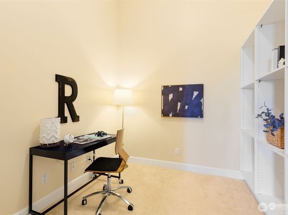 6210 106th Avenue NE, Kirkland WA 98033