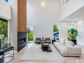 10227 26th Avenue SW, Seattle WA 98146