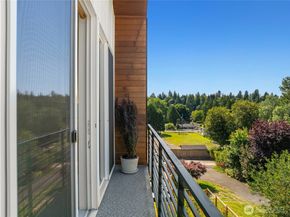 10227 26th Avenue SW, Seattle WA 98146
