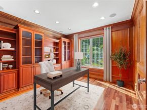 17765 Beach Drive NE, Lake Forest Park WA 98155