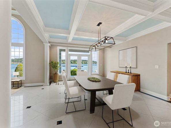 17765 Beach Drive NE, Lake Forest Park WA 98155