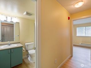 15415 35th Avenue Ct W D103, Lynnwood WA 98087