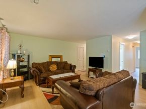 15415 35th Avenue Ct W D103, Lynnwood WA 98087