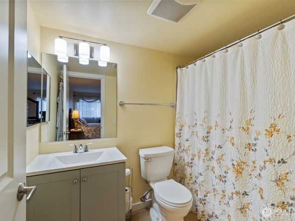 15415 35th Avenue Ct W D103, Lynnwood WA 98087
