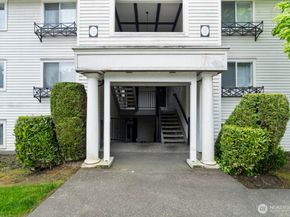 15415 35th Avenue Ct W D103, Lynnwood WA 98087