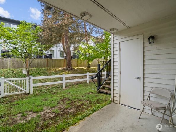 15415 35th Avenue Ct W D103, Lynnwood WA 98087