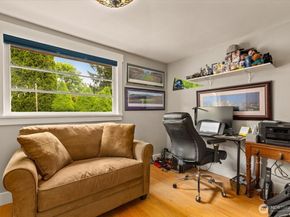 304 Riverview Drive NE, Auburn WA 98002