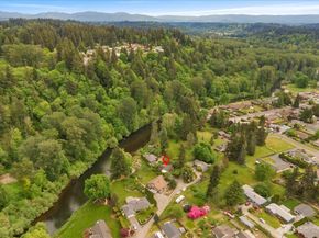 304 Riverview Drive NE, Auburn WA 98002