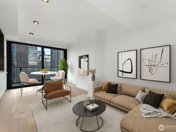 300 Virginia Street 1803, Seattle WA 98101