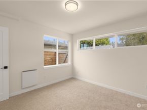 10306 E Midvale Avenue N, Seattle WA 98133
