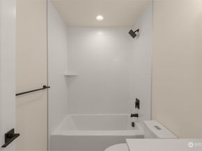 10306 E Midvale Avenue N, Seattle WA 98133