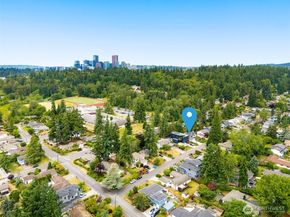 539 129th Avenue SE, Bellevue WA 98005