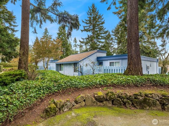 4300 NE Sunset Boulevard C6, Renton WA 98059