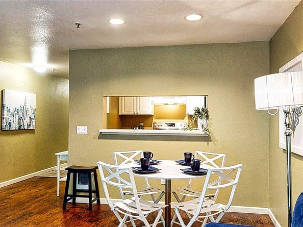 23301 Cedar Way U102, Mountlake Terrace WA 98043