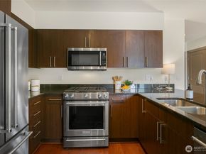 5615 24th Avenue NW 45, Seattle WA 98107