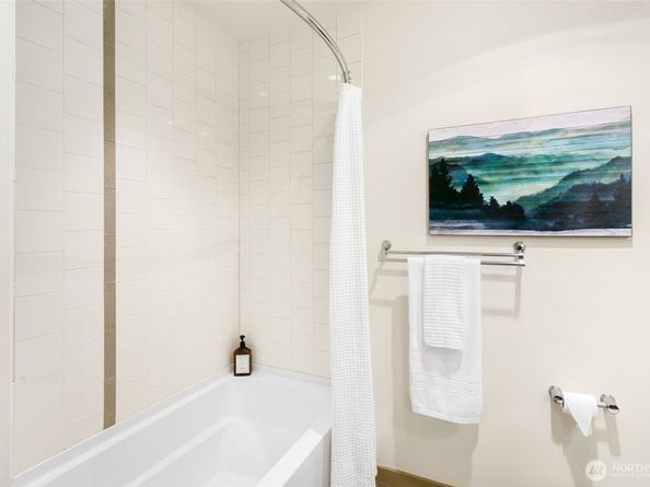 5615 24th Avenue NW 45, Seattle WA 98107