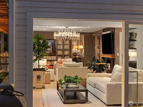 8097 W Mercer Way, Mercer Island WA 98040