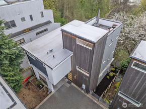 1813 12th Avenue W, Seattle WA 98119
