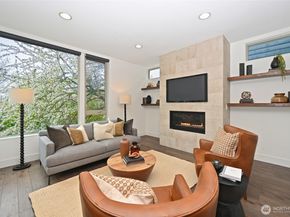 1813 12th Avenue W, Seattle WA 98119