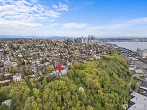 1813 12th Avenue W, Seattle WA 98119