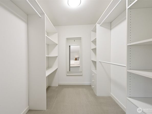 1813 12th Avenue W, Seattle WA 98119