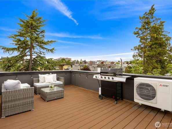 2439 NW 61st Street A, Seattle WA 98107