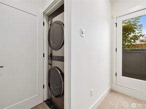 2439 NW 61st Street A, Seattle WA 98107