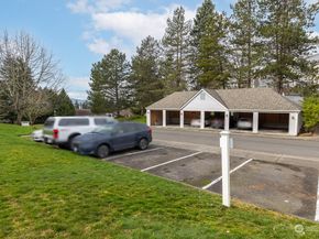 4081 224th Lane SE 211, Issaquah WA 98029