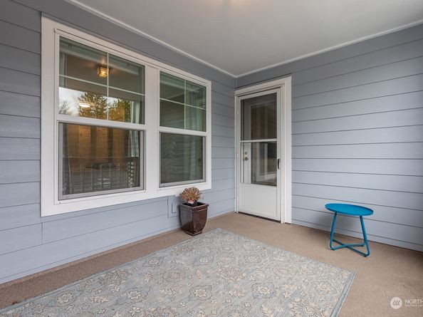 4081 224th Lane SE 211, Issaquah WA 98029