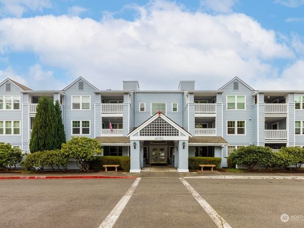 4081 224th Lane SE 211, Issaquah WA 98029
