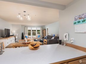 4081 224th Lane SE 211, Issaquah WA 98029