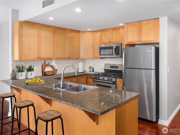 1420 Terry Avenue 408, Seattle WA 98101