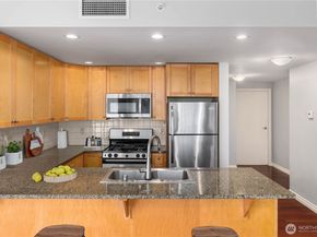 1420 Terry Avenue 408, Seattle WA 98101