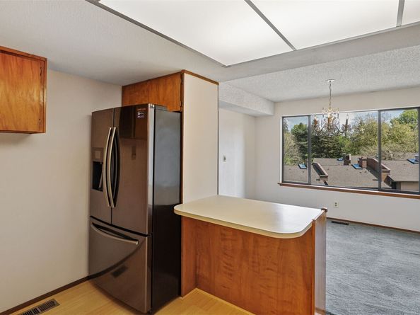 10821 Glen Acres Drive S C, Seattle WA 98168