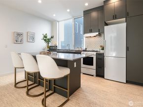 833 S Cloverdale Street A, Seattle WA 98108