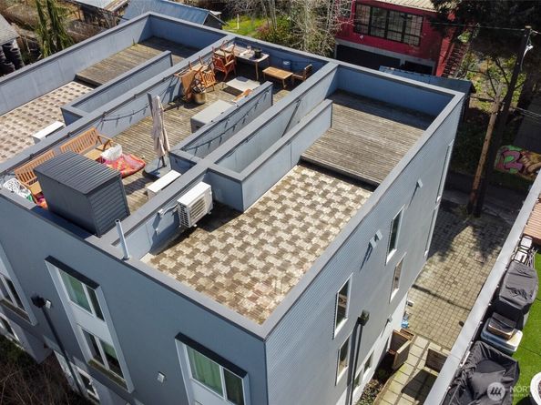 833 S Cloverdale Street A, Seattle WA 98108