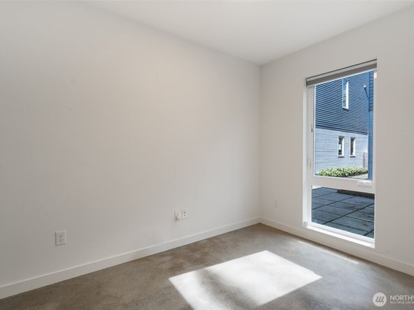 833 S Cloverdale Street A, Seattle WA 98108