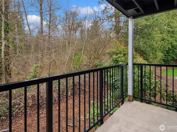 14006 NE 181 Place B206, Woodinville WA 98072