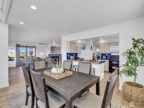 818 Lake Street S 818, Kirkland WA 98033