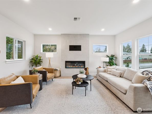 3122 194th Street SE, Bothell WA 98012