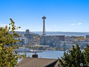 2214 Broadway E B, Seattle WA 98102