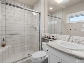 1005 Harbor Avenue SW 400, Seattle WA 98116