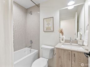 945 NW 61st Street, Seattle WA 98107